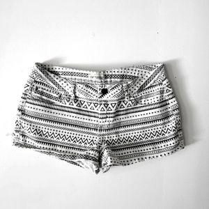 Tribal pattern white jean short shorts